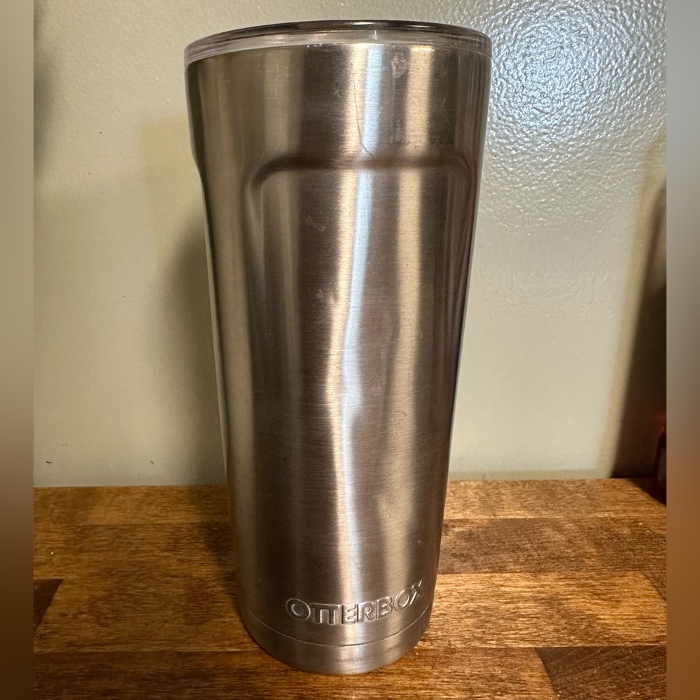Stainless steel cup